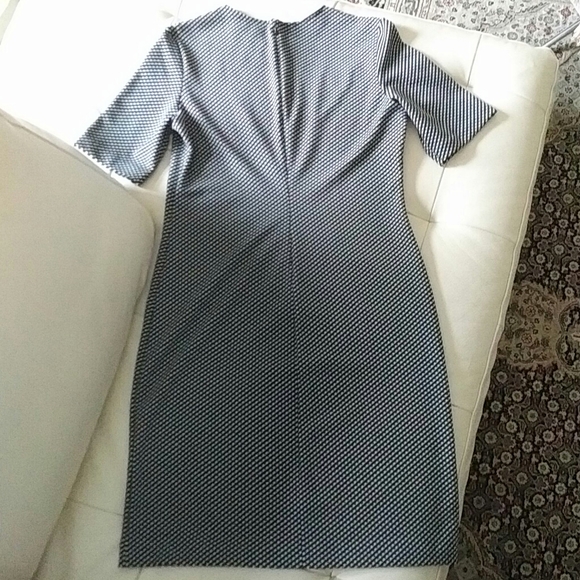 THEORY Stretch Knee Length Dress - Size 10 - Picture 2 of 4